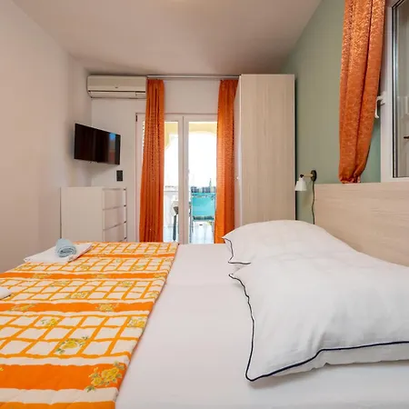 兹德拉夫科公寓酒店 特罗吉尔