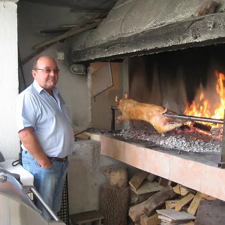 公寓 兹德拉夫科公寓酒店 *