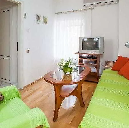 公寓 兹德拉夫科公寓酒店 *