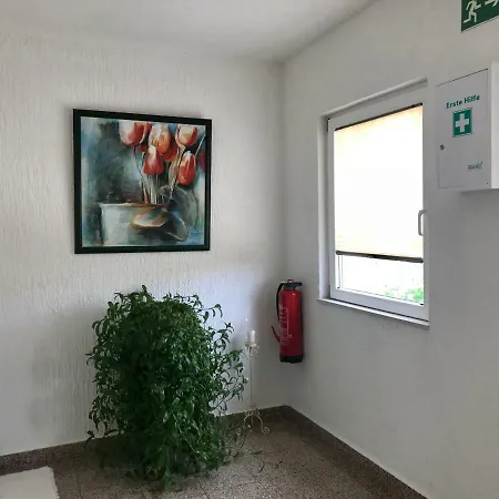 兹德拉夫科公寓酒店 公寓 特罗吉尔